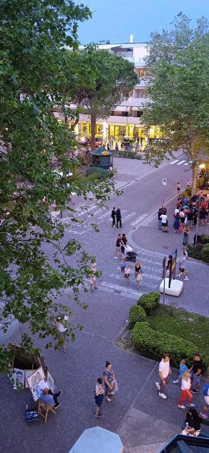 Appartamento In Centro Bibione Zewnętrze zdjęcie
